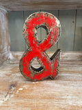 Letra Decorativa &