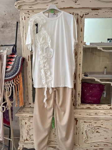 Camiseta oversize flor
