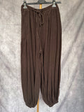 Pantalón bombacho pana chocolate