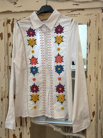 Camisa bordados