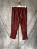 Pantalón jogger polipiel