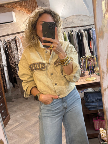 Cazadora vaquera corta Camel