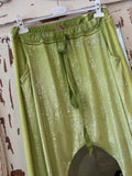 Pantalón baggy lentejuelas verde