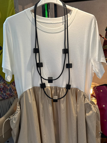 Collar largo caucho