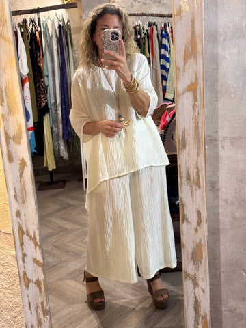 Conjunto plisado