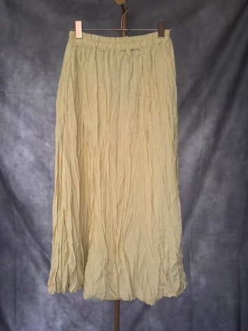 Falda globo viscosa amarilla