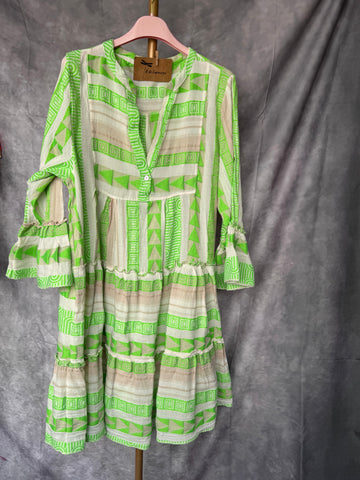 Vestido étnico corto verde