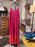 Vestido bicolor plisado