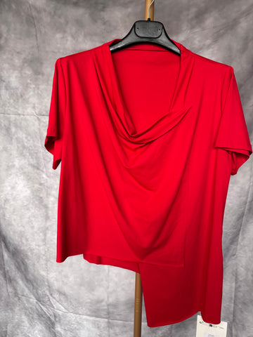 Camiseta cuello caído roja