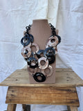 Collar resina negro