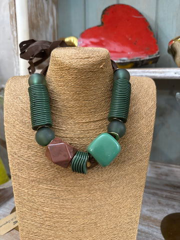 Collar Resina