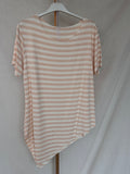 Camiseta asimétrica rayas rosas
