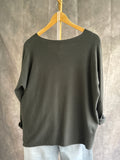 Jersey gris con dorado