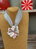 Collar Malla flor plateado