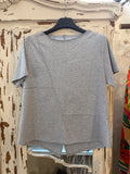 Camiseta asimétrica gris
