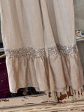 Pantalón lentejuelas beige