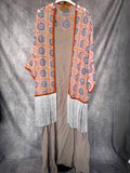 Kimono bordado con flecos