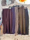 Pantalón cuadros burdeos
