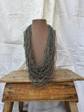 Collar multi negro / dorado