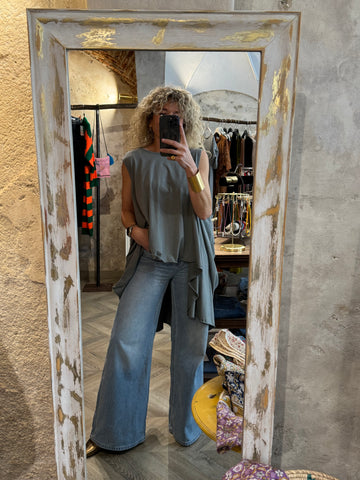 Camiseta larga gris