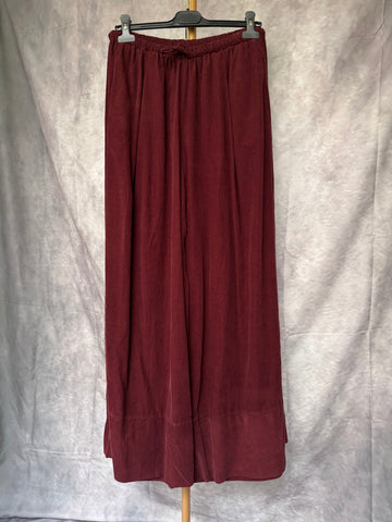 Pantalón ancho micropana Burdeos