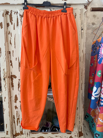 Pantalón naranja