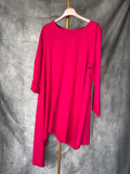 Camiseta larga asimétrica fucsia