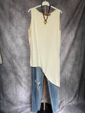 Camiseta asimétrica beige