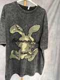 Camiseta negra conejo