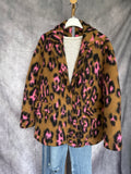 Cazadora animal print fucsia
