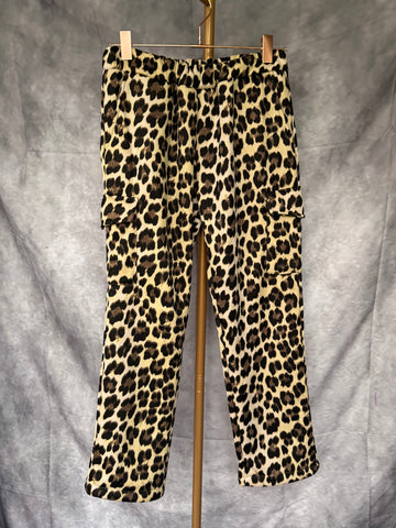 Pantalón cargo print forrado