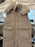 Chaleco largo acolchado camel