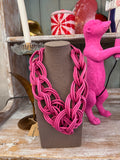 Collar eslabones caucho fucsia