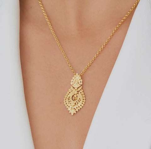 Collar Reina de Plata Bañada en Oro