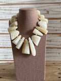 Collar resina blanco