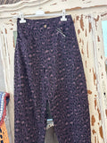 Pantalón animal print morado