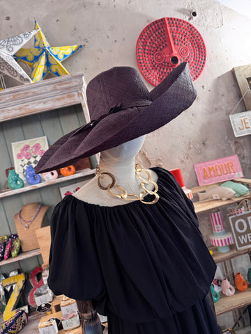Sombrero / Pamela Chocolate