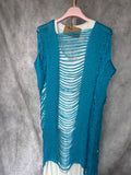 Chaleco macramé azul