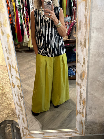 Pantalón palazzo pistacho