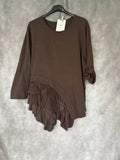 Camiseta volante chocolate