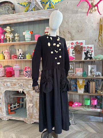 Vestido punto bolsillos negro