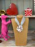 Collar Malla flor plateado