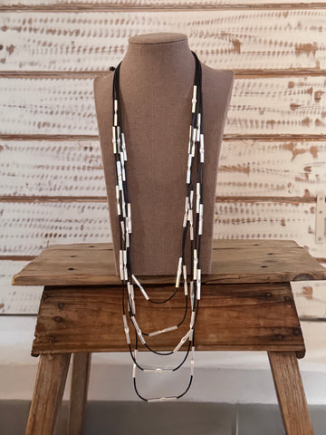 Collar largo