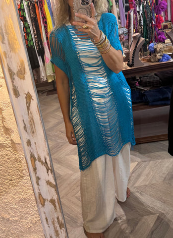 Chaleco macramé azul