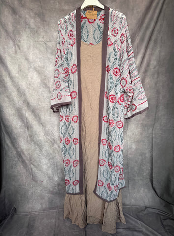 Kimono bordado largo