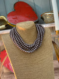 Collar Bolas corto