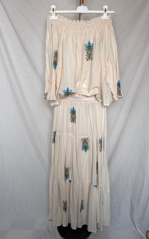 Conjunto algodón con bordados