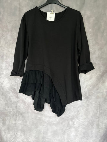 Camiseta volante negra