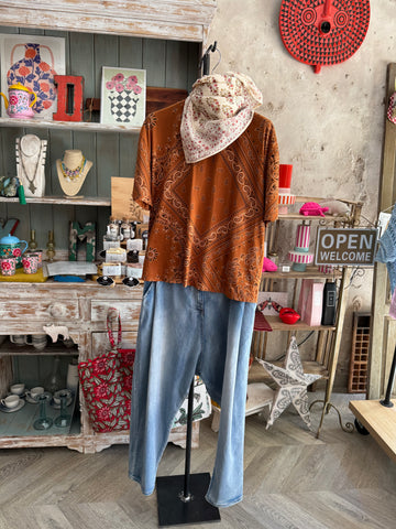 Camiseta Bandana marrón
