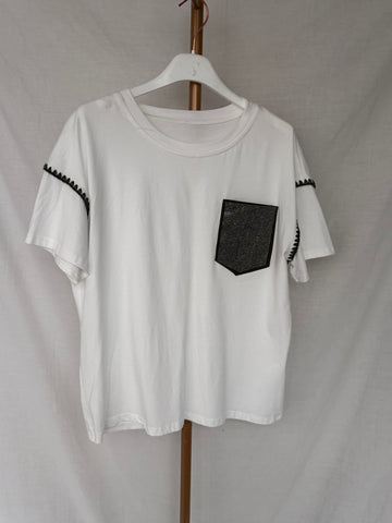 Camiseta bolsillo strass kaki